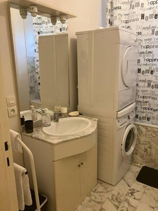 クルブヴォアCozy Flat In La Defenseアパートメント エクステリア 写真